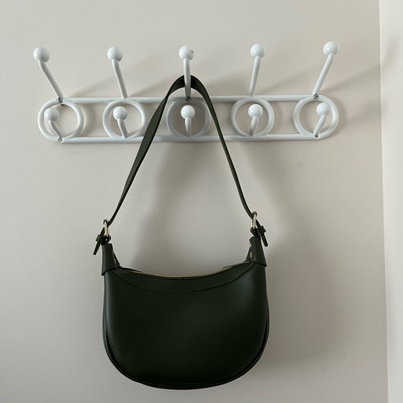 Handbags - Elegant Olive Green Shoulder Bag